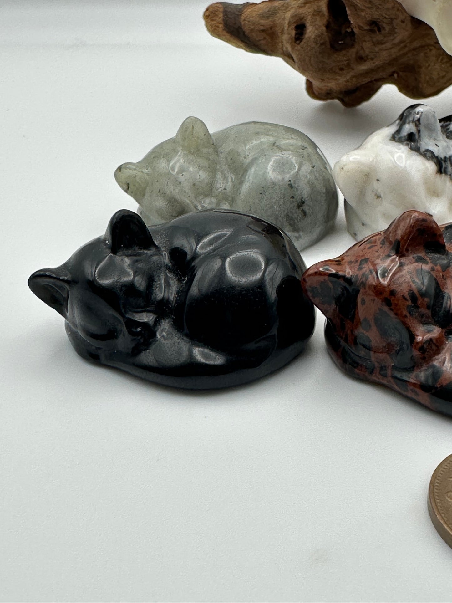 Crystal - Polished Sleeping Cat