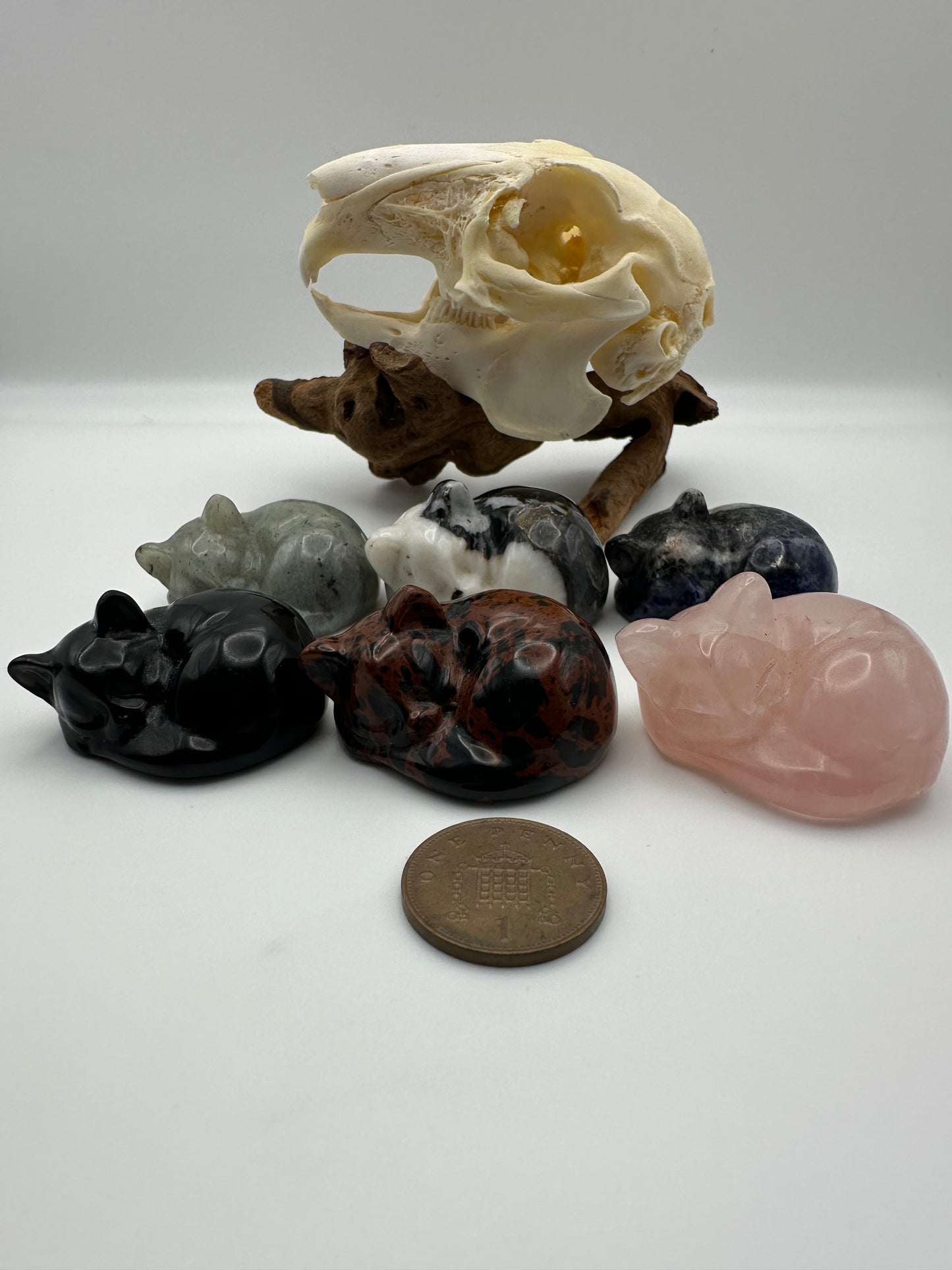 Crystal - Polished Sleeping Cat